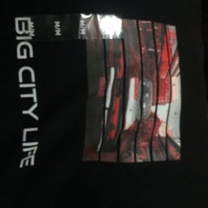 Arturo Calle size Medium great shirt never worn